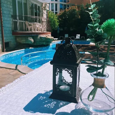 Dolphin 호텔 라브다