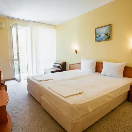 Dolphin 호텔 라브다